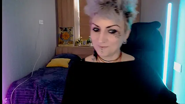 Sweet-n-Strong online show from 03/06/26, 12:12