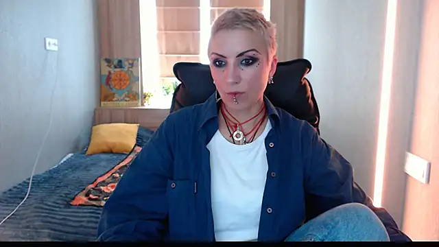 Sweet-n-Strong online show from 06/07/26, 11:03