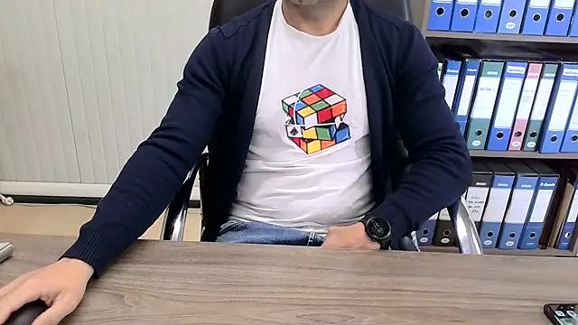 Evasionee online show from 04/15/26, 06:31