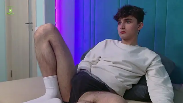 Richard steele hot online show from 10/31/25, 03:46