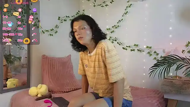 Indi rave online show from 04/11/26, 08:13