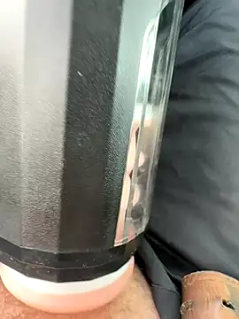 Quickcum2201 online show from 12/13/25, 07:53