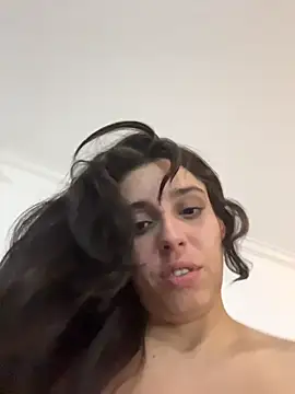 Snapshot of gigi333regi chatting on 02/26/26, 07:40 gigi333regi online show from 02/26/26, 07:40