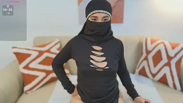 Lailaa lush online show from 11/06/25, 07:09