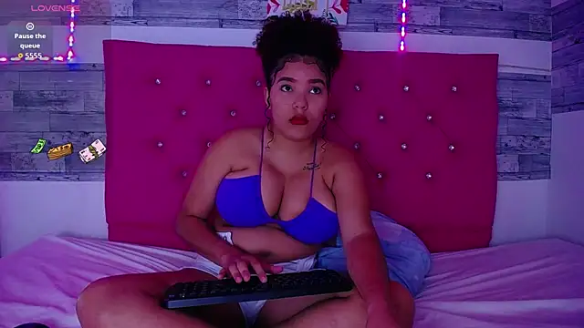 Biignaturalboobs  online show from 01/15/26, 06:33