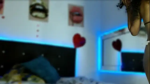 antonella pink2 online show from 11/13/25, 03:55