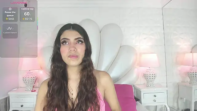 AntonellaPowell online show from 11/10/25, 07:57