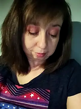 MaryKiki5619 online show from 04/20/26, 07:04