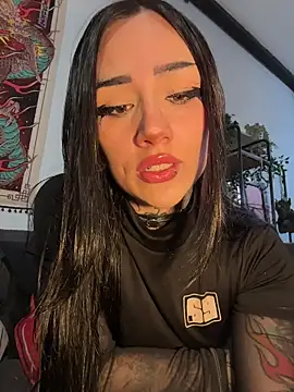 NinaHex online show from 11/21/25, 01:43