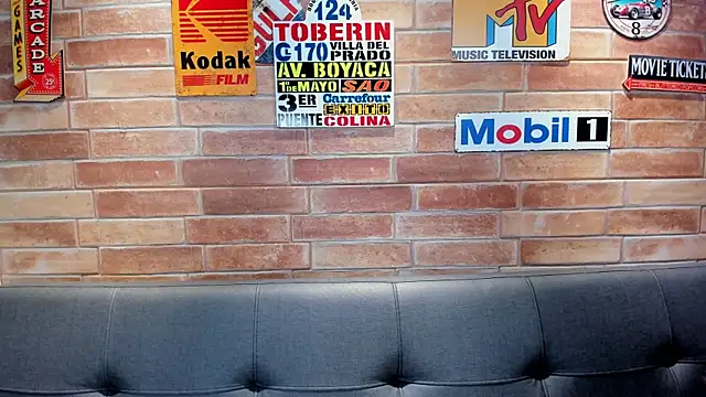 foxy sharlotte online show from 12/17/25, 06:03