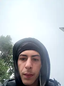 Snapshot of slimshadypt2 chatting on 11/28/25, 06:43 slimshadypt2 online show from 11/28/25, 06:43