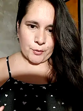 Clara Arg online show from 01/11/26, 01:54