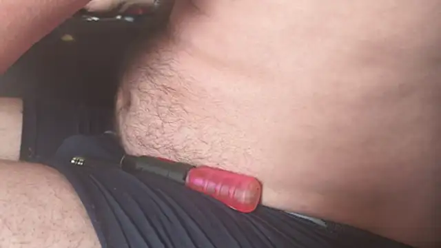 Snapshot of Fuckboyguyman chatting on 04/24/26, 11:51 Fuckboyguyman online show from 04/24/26, 11:51