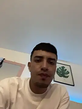 BIJOU SECRET online show from 01/11/26, 05:01