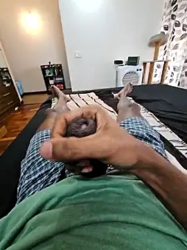 Snapshot of 16Hose chatting on 02/17/26, 10:56 16Hose online show from 02/17/26, 10:56