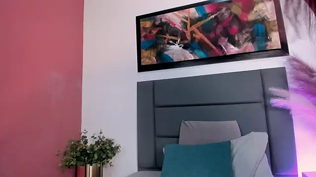 KeimyWilde online show from 02/12/26, 07:20