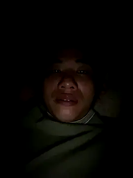 Thichthittuoi online show from 10/28/25, 03:14