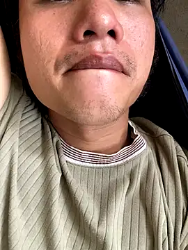 Thichthittuoi online show from 11/01/25, 03:08