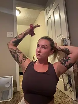 bratfigure online show from 10/30/25, 05:31