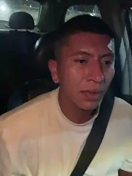 Snapshot of maruquint28 chatting on 10/25/25, 05:04 maruquint28 online show from 10/25/25, 05:04