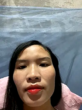 Yunzang online show from 11/04/25, 12:21