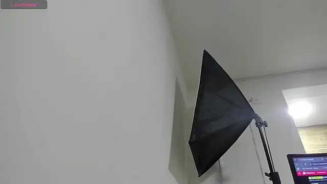 anastasia cortez  online show from 11/15/25, 02:31