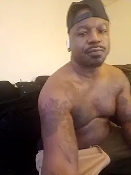 Snapshot of EggplantMonster4 chatting on 03/22/26, 07:50 EggplantMonster4 online show from 03/22/26, 07:50