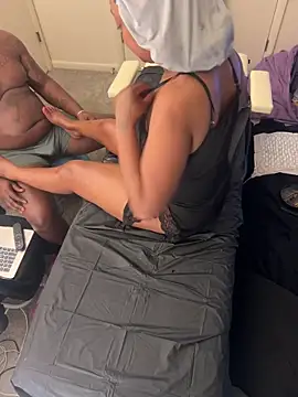 Snapshot of EggplantMonster4 chatting on 03/29/26, 05:29 EggplantMonster4 online show from 03/29/26, 05:29