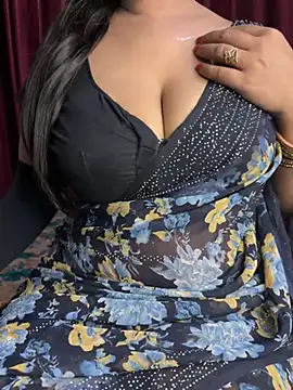 Snapshot of Ritika_janu chatting on 11/04/25, 04:28 Ritika janu online show from 11/04/25, 04:28