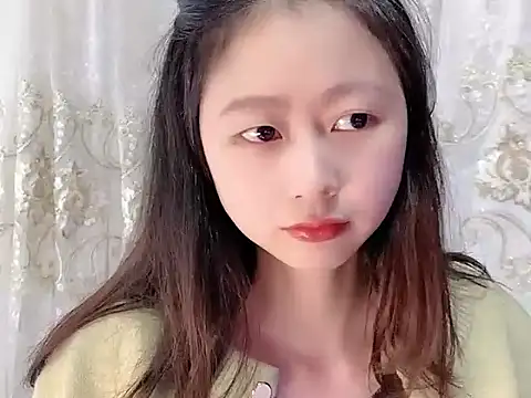 nuannuan35593 online show from 11/03/25, 12:28