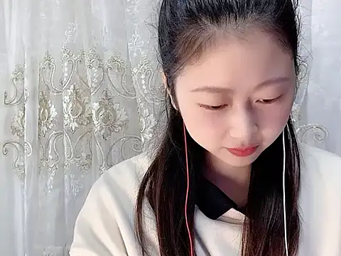 nuannuan35593 online show from 11/07/25, 12:16