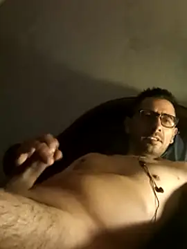 Leocuma82 online show from 11/01/25, 03:30