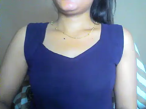 Snapshot of nudepari chatting on 10/27/25, 01:15 nudepari online show from 10/27/25, 01:15