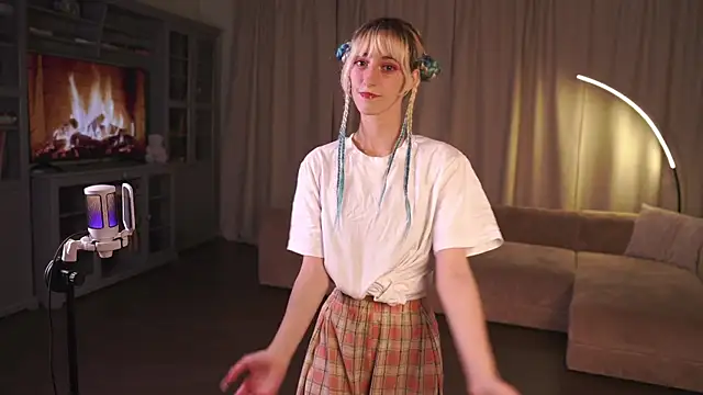 Snapshot of KarylNapper chatting on 10/30/25, 09:15 KarylNapper online show from 10/30/25, 09:15