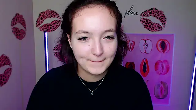 MissAriaa online show from 10/28/25, 07:23