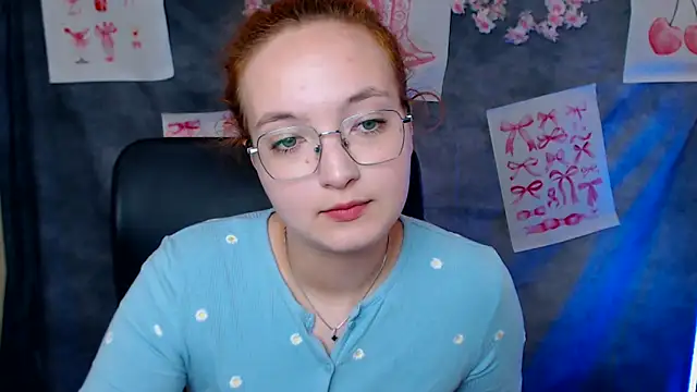 Snapshot of MissAriaa chatting on 06/12/26, 12:04 MissAriaa online show from 06/12/26, 12:04