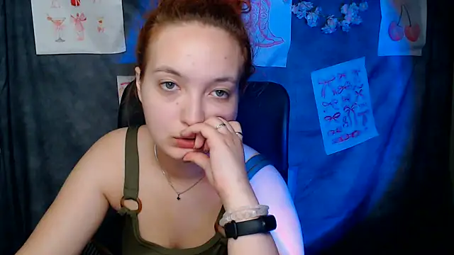 Snapshot of MissAriaa chatting on 06/14/26, 02:24 MissAriaa online show from 06/14/26, 02:24