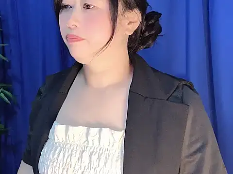 yaoyao22678 online show from 11/21/25, 03:27