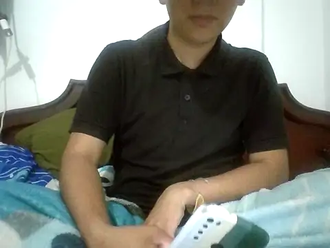 Snapshot of David-quintero chatting on 10/27/25, 03:21 David-quintero online show from 10/27/25, 03:21