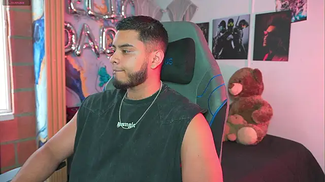 Tiler wolker online show from 03/09/26, 08:35