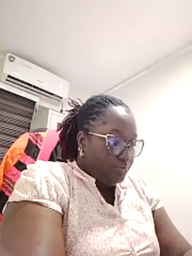 SweetestDIP online show from 10/30/25, 09:22