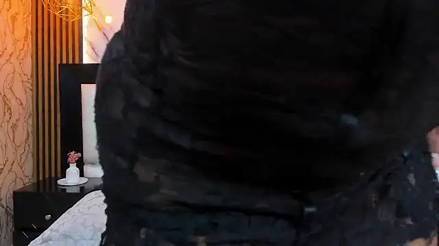 Kelly Swift online show from 11/08/25, 04:01