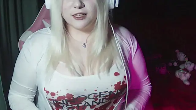 Snapshot of JessiAngels chatting on 10/27/25, 09:30 JessiAngels online show from 10/27/25, 09:30