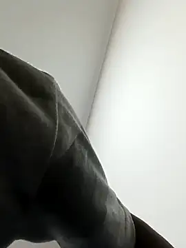 shoodly99 online show from 02/15/26, 01:46