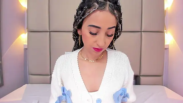 violett rabbit  online show from 01/10/26, 12:07