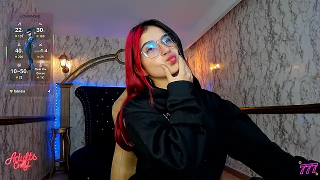 Snapshot of Ale_sweety_ chatting on 02/25/26, 01:10 Ale sweety online show from 02/25/26, 01:10