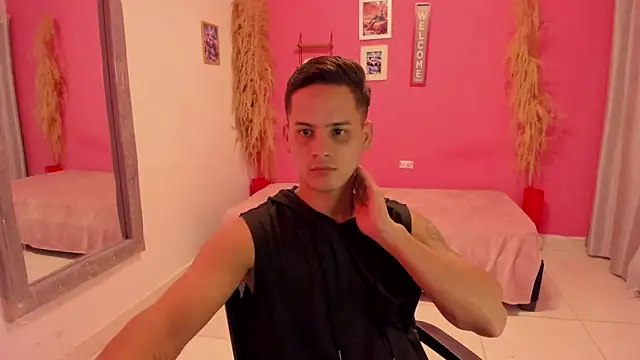 elmasmas01 online show from 11/29/25, 11:08