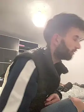 Snapshot of Dondeloquieras4 chatting on 02/14/26, 05:53 Dondeloquieras4 online show from 02/14/26, 05:53