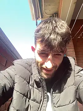 Snapshot of Dondeloquieras4 chatting on 02/26/26, 10:03 Dondeloquieras4 online show from 02/26/26, 10:03