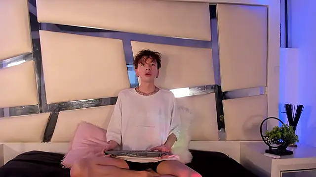 Genesis ask online show from 11/22/25, 03:27